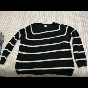 Old navy sweater